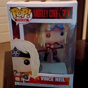 Motley Crue Vince Neil Pop Rocks 71 Funko Pop NEW VAULTED/RETIRED